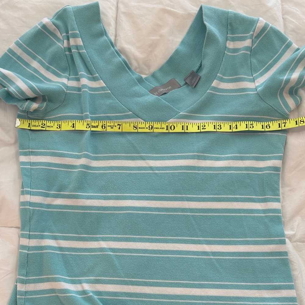 Liz Claiborne Light Blue Top Medium